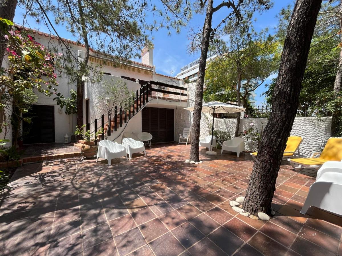 Com 5 Quartos A 5 Min E Do Centro Casa vacanze Monte Gordo